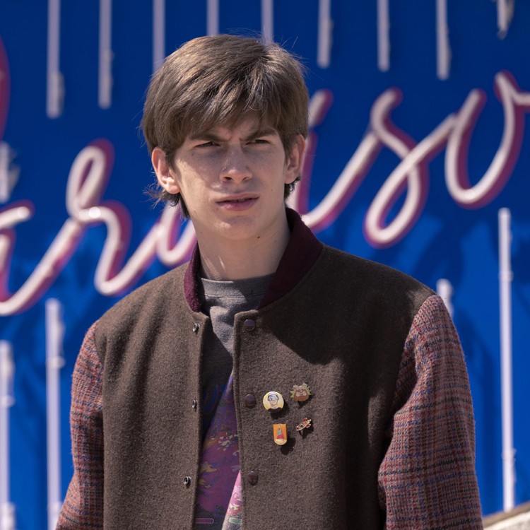 Paradise Sezon 1 Odcinek 1 - Pożar | Filmweb