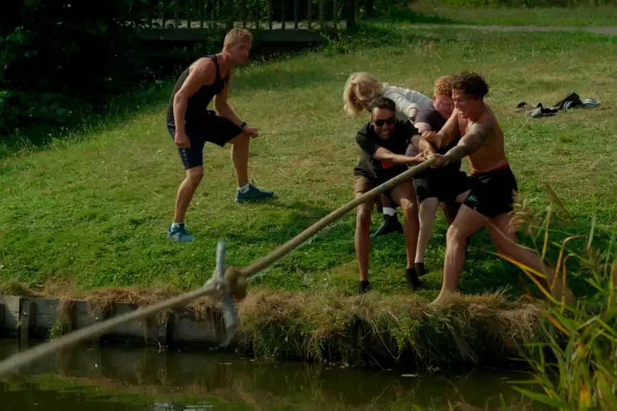 Hakken over de Sloot - galeria zdjęć - filmweb