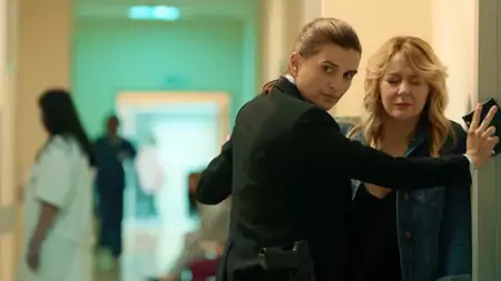 Ultraviolet - galeria zdjęć - filmweb