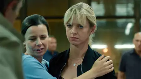 Ultraviolet - galeria zdjęć - filmweb
