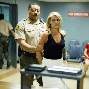 Benched - galeria zdjęć - filmweb