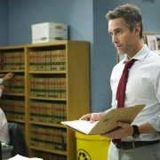 Benched - galeria zdjęć - filmweb