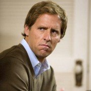Benched - galeria zdjęć - filmweb