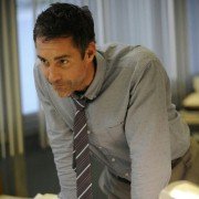 Benched - galeria zdjęć - filmweb