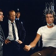 Le grand blond avec une chaussure noire - galeria zdjęć - filmweb