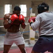 Mike - galeria zdjęć - filmweb