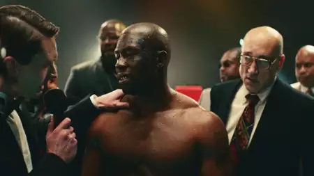 Mike - galeria zdjęć - filmweb