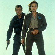 Broken Arrow - galeria zdjęć - filmweb