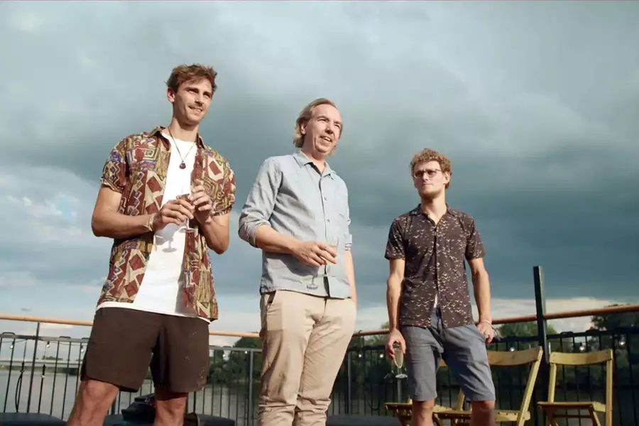 Dom na łodzi - galeria zdjęć - filmweb