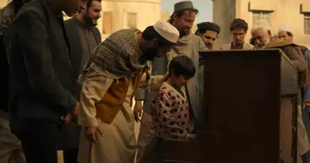 Little America - galeria zdjęć - filmweb