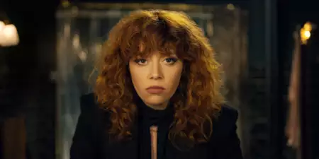 Russian Doll - galeria zdjęć - filmweb