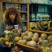 Russian Doll - galeria zdjęć - filmweb
