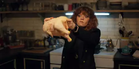 Russian Doll - galeria zdjęć - filmweb