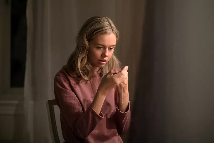Przybysze - galeria zdjęć - filmweb