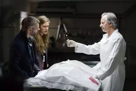 Przybysze - galeria zdjęć - filmweb