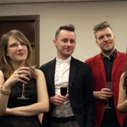 Stoję za tobą - galeria zdjęć - filmweb