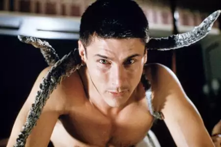 Gatunek 2 - galeria zdjęć - filmweb
