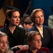 Ratched - galeria zdjęć - filmweb