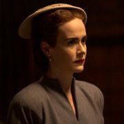 Ratched - galeria zdjęć - filmweb
