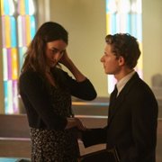 Tiny Beautiful Things - galeria zdjęć - filmweb