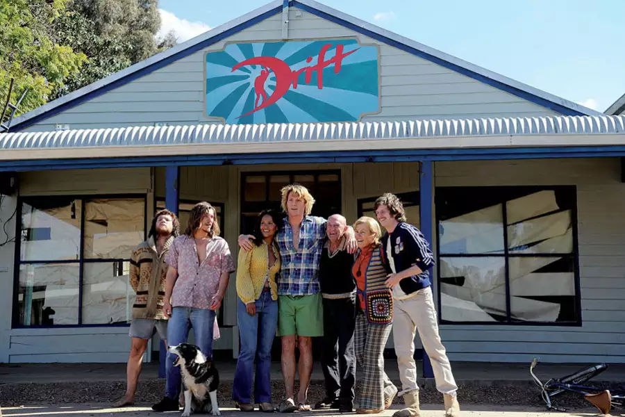 Bracia surferzy - galeria zdjęć - filmweb