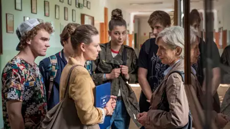 Pod powierzchnią - galeria zdjęć - filmweb