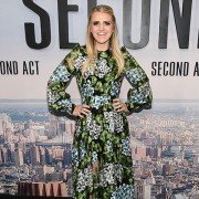 Second Act - galeria zdjęć - filmweb