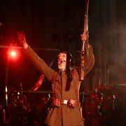 Îmi este indiferent daca în istorie vom intra ca barbari - galeria zdjęć - filmweb