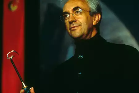 Jutro nie umiera nigdy - galeria zdjęć - filmweb