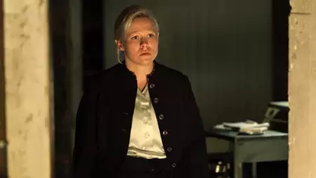 W cieniu - galeria zdjęć - filmweb
