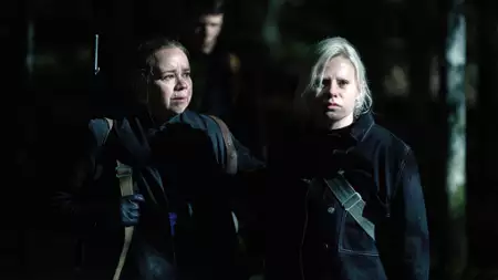 W cieniu - galeria zdjęć - filmweb