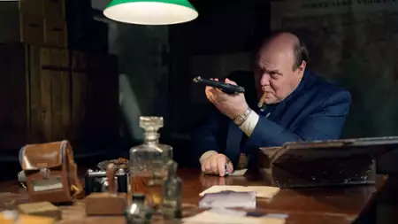 W cieniu - galeria zdjęć - filmweb