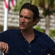 Mad Dogs - galeria zdjęć - filmweb