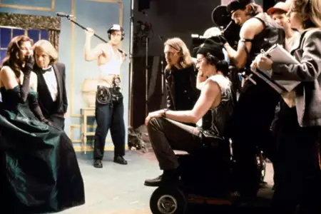 Filmowy zawr&oacute;t głowy - galeria zdjęć - filmweb