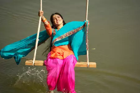 Teri Meri Kahaani - galeria zdjęć - filmweb