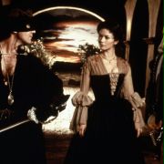 Maska Zorro - galeria zdjęć - filmweb