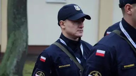 Rekruci - galeria zdjęć - filmweb