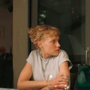 Pfau - galeria zdjęć - filmweb