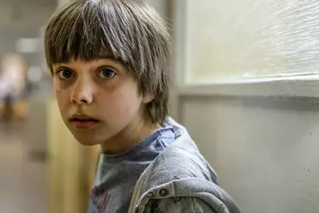 Za niebieskimi drzwiami - galeria zdjęć - filmweb