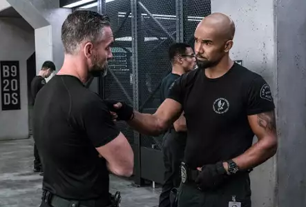 S.W.A.T. - galeria zdjęć - filmweb