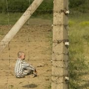 Chłopiec w pasiastej piżamie - galeria zdjęć - filmweb