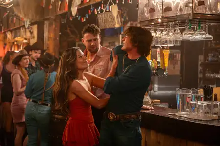 Nie ten Paryż - galeria zdjęć - filmweb