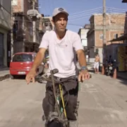 Uma ba&iacute;a - galeria zdjęć - filmweb