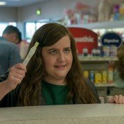 Shrill - galeria zdjęć - filmweb