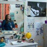 Shrill - galeria zdjęć - filmweb
