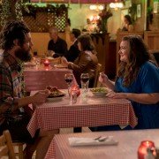 Shrill - galeria zdjęć - filmweb