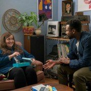 Shrill - galeria zdjęć - filmweb