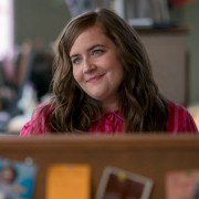 Shrill - galeria zdjęć - filmweb