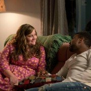 Shrill - galeria zdjęć - filmweb