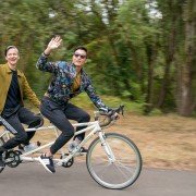 Shrill - galeria zdjęć - filmweb